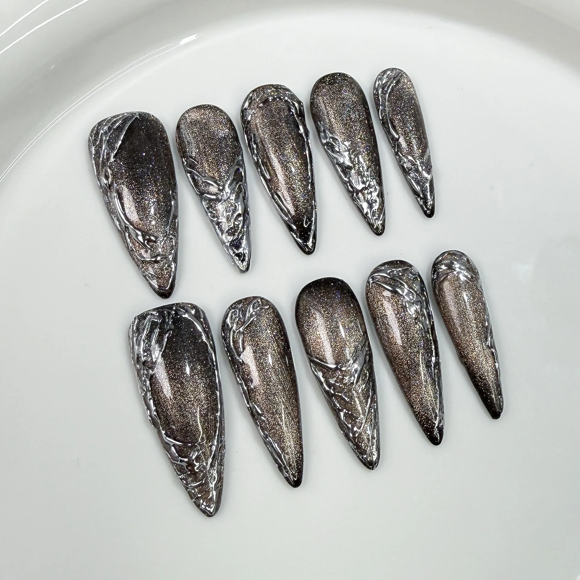 10Pcs Sweet Cool Light Purple Long Fashion Nail Shiny Gradient Cat Eye False Nails Metallic Handmade Nail Spicy Girl Detachable